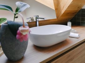 3 Tage - Wellness & Genuss für Zwei - Luxusmomente zwischen Weinbergen und Karst