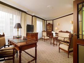 4 Tage zentral in der Hauptstadt verbringen