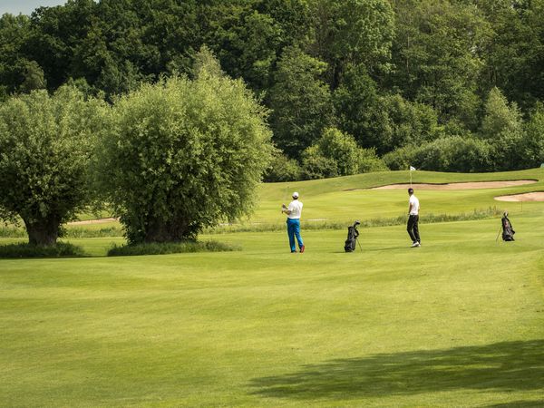 Schnuppergolfen inkl. 1x Abendessen I 2 Nächte in Süderholz Halbpension