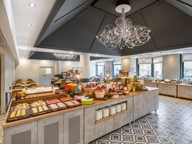 2 Tage Kurzurlaub mit Frühstück im Mercure Budapest Korona Hotel