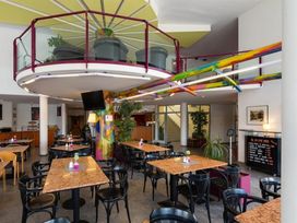 2 Tage Kurzurlaub mit Frühstück im Life Hotel Vienna Airport