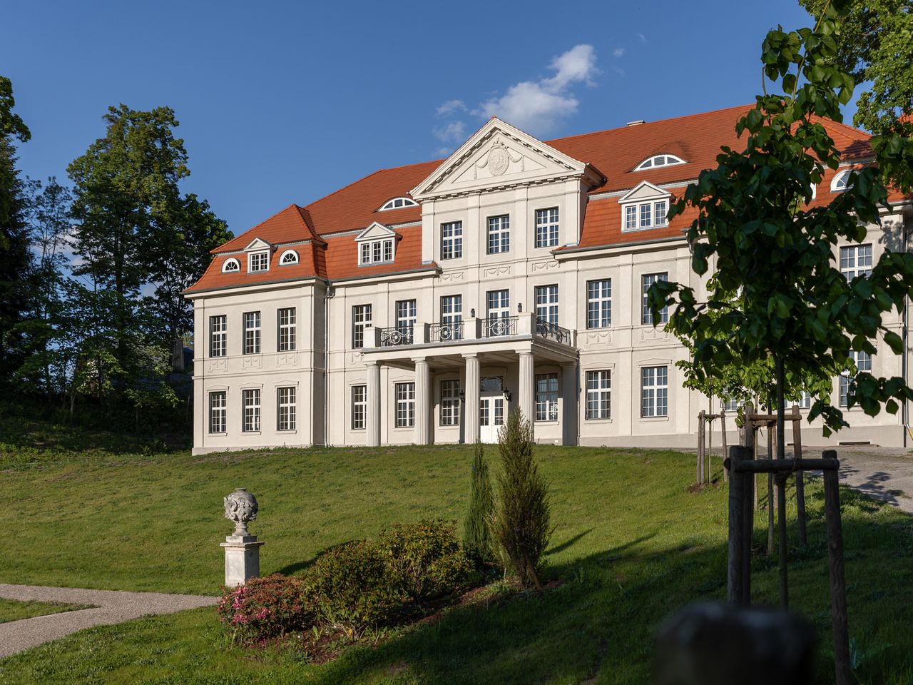 Verwöhn-Auszeit: 5 Tage Wellness im Schlosshotel