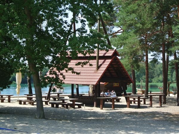 Auszeit mit Hund am Bernsteinsee in Sassenburg, Niedersachsen Frühstück