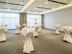 2 Tage im NH Danube City mit Frühstück