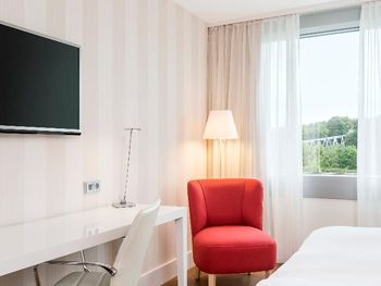 3 Tage im NH Collection Köln Mediapark mit Frühstück