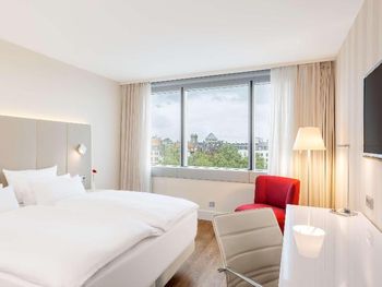 4 Tage im NH Collection Köln Mediapark mit Frühstück
