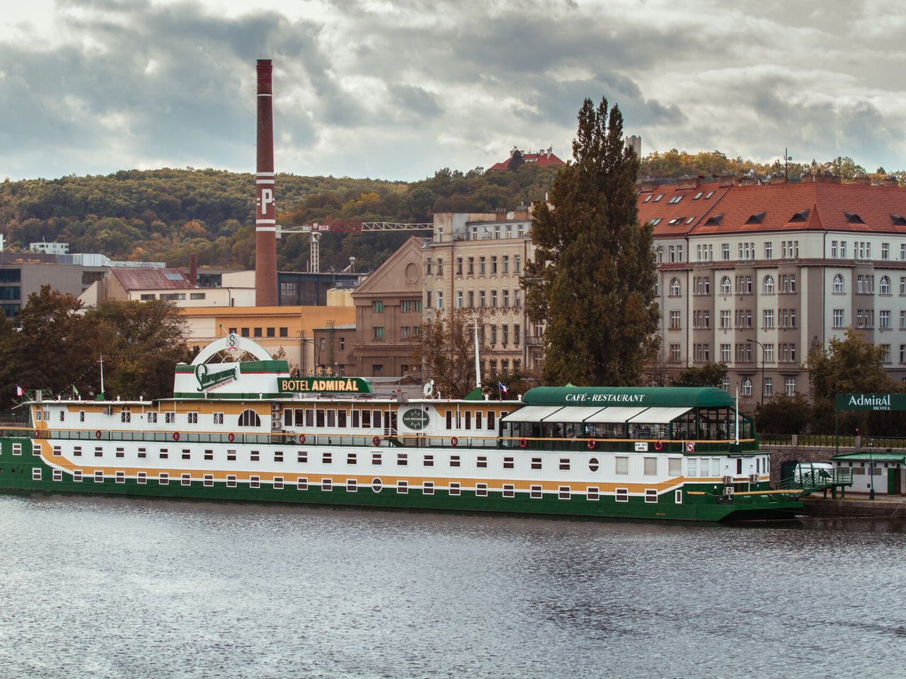 4 Tage Prag im Hotelboot auf der Moldau