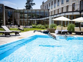 Vier Jahreszeiten im Schlosspark inkl. Adults Only Wellness & Spa | 2 Nächte