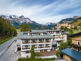 4 Tage umgeben von majestätischen Bergen