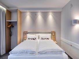 3 Tage mit Frühstück im Holiday Inn Express Göttingen