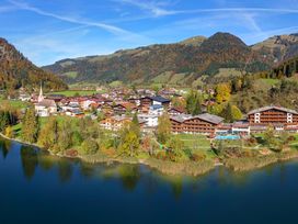 5 Tage Urlaub mit HP+ im Hotel Ferienclub Bellevue am Walchsee