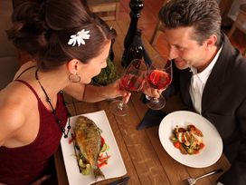 Hotel Skiverliebt - Das 5-Sterne Musical in Hamburg mit Ticket und Hotel