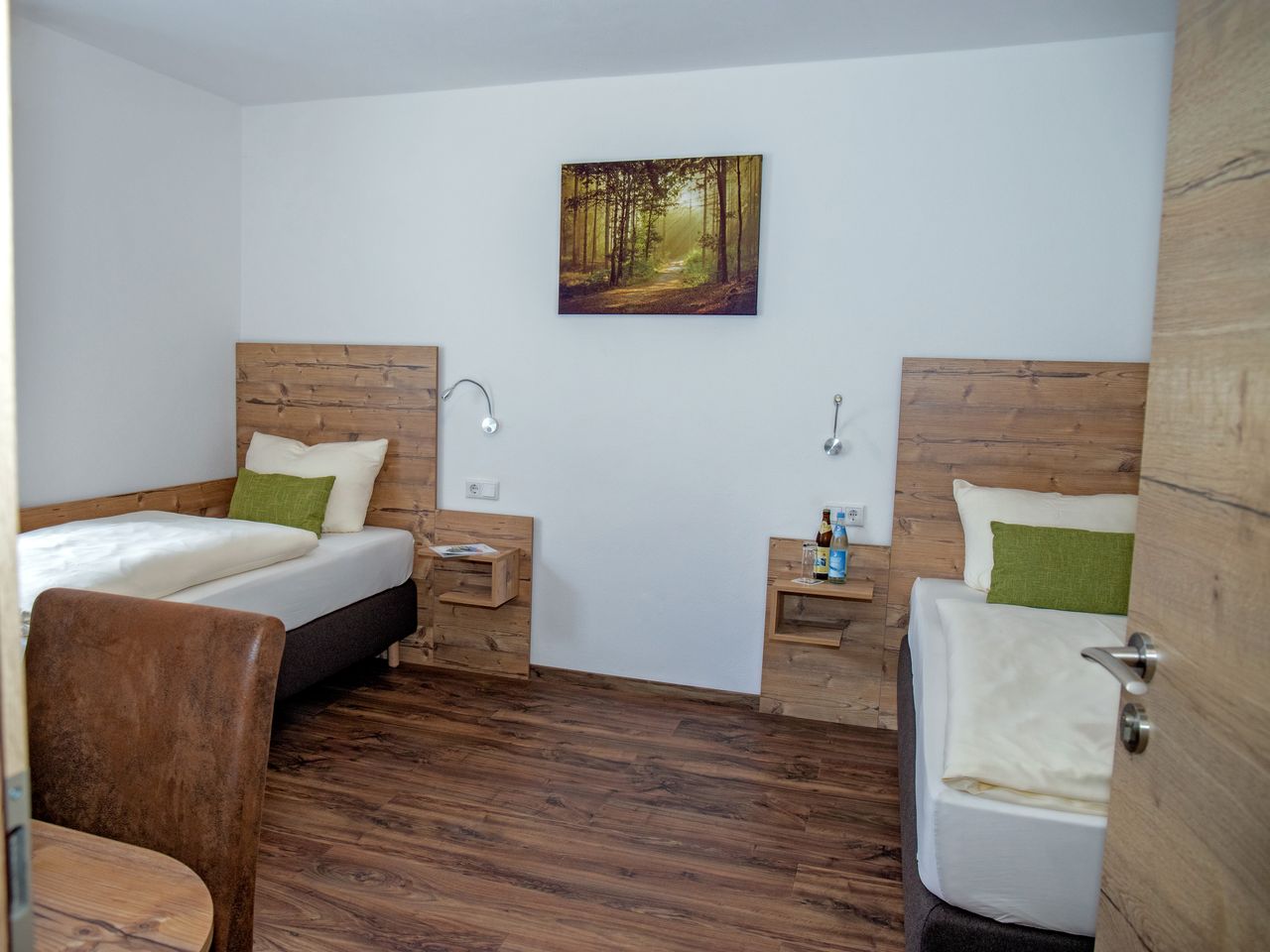 Standardzimmer mit getrennten  Betten