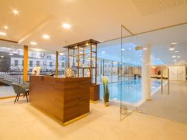 Vier Jahreszeiten im Schlosspark inkl. Adults Only Wellness & Spa | 2 Nächte