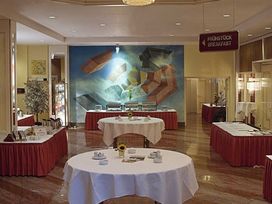 2 Tage mit Frühstück im Maritim Hotel München