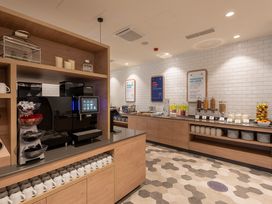 2 Tage mit Frühstück im Holiday Inn Express Munich