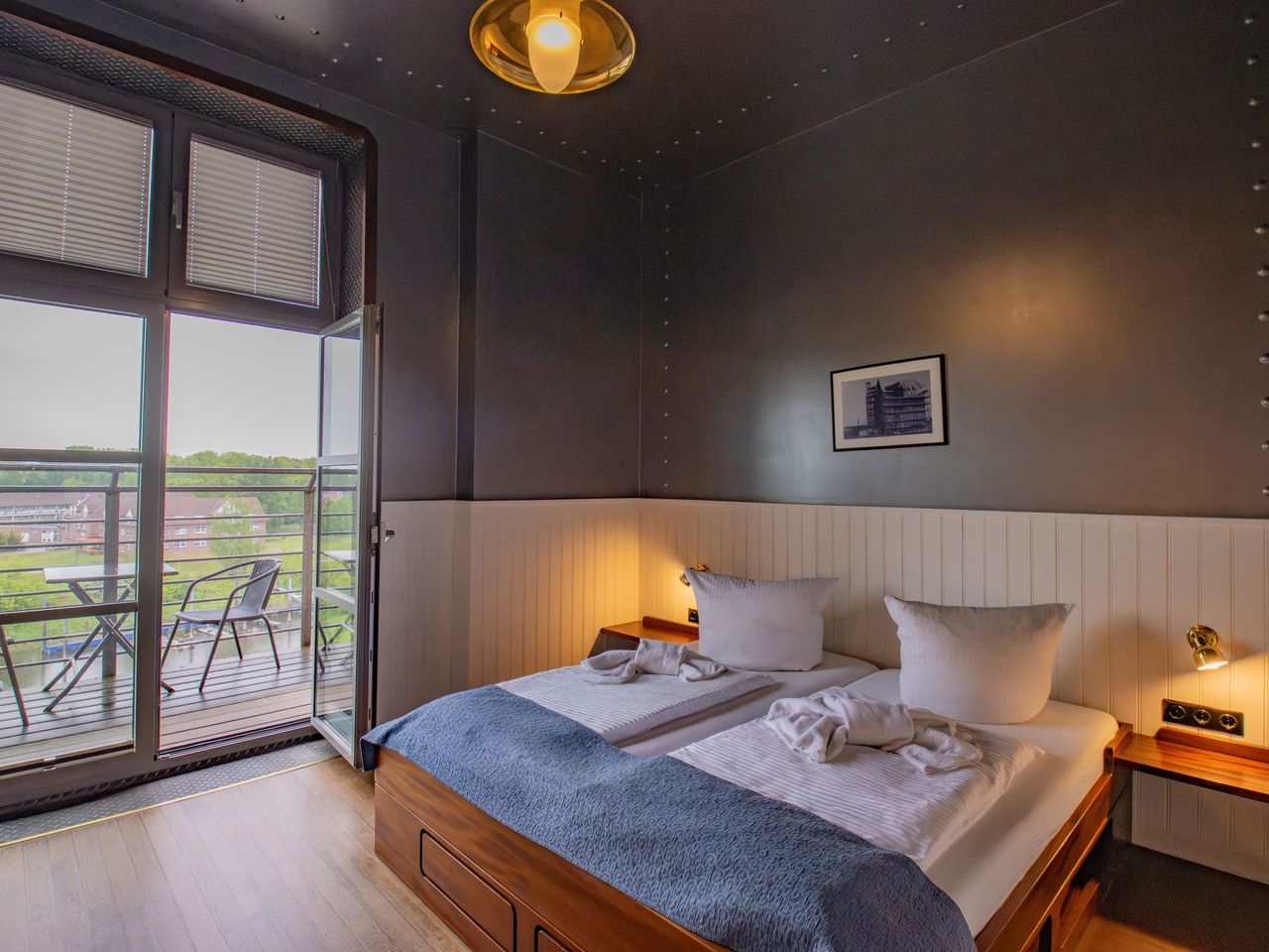 Doppelzimmer mit Balkon
