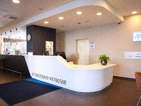 2 Tage in Friedrichshafen am Bodensee Holiday Inn Express Friedrichshafen, Baden-Württemberg