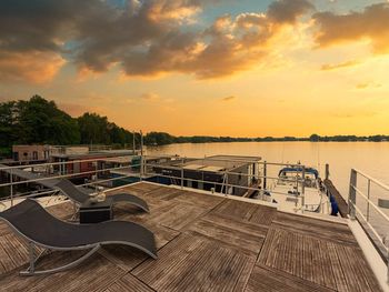 Im schwimmenden Haus in der Bernsteinstadt - 4 Tage