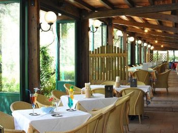 4 Tage im Park Hotel Oasi in Garda mit HP