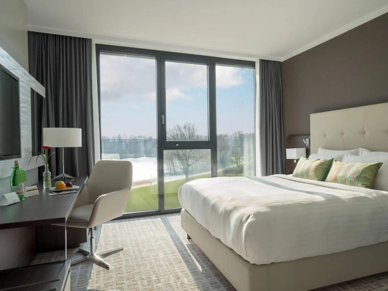2 Tage im Courtyard Wolfsburg mit Frühstück