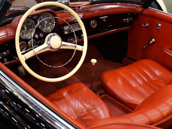 3 Tage Auto-Erlebnis in der Motorworld Köln mit Frühstück