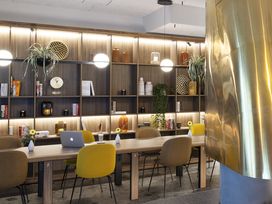 2 Tage im NH Hamburg Altona mit Frühstück