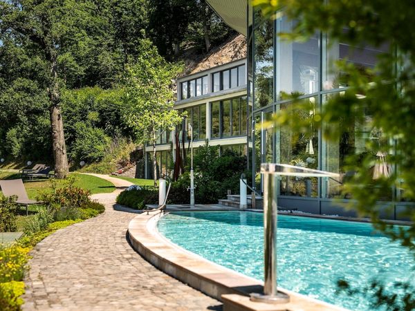 Rundum putten: 4 Tage Golf & Luxus im Sauerland in Schmallenberg, Nordrhein-Westfalen inkl. Halbpension