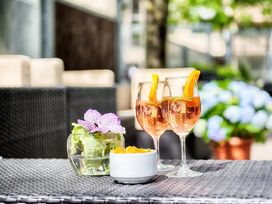 2 Tage Kurzurlaub mit Frühstück im Leonardo Hotel And Residenz Muenchen
