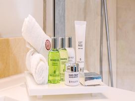 6 Tage Urlaub mit Blick auf den Königspalast