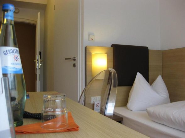 Dreibettzimmer BUSINESS
