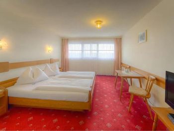 3 Tage Kurzurlaub mit Frühstück in {cityName}