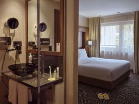 2 Tage mit Frühstück im Flemings Hotel Frankfurt