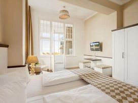 Wasser, Sonne & Strand im Hotel Strandschlosschen