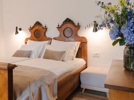 3 Tage - Wellness & Genuss für Zwei - Luxusmomente zwischen Weinbergen und Karst