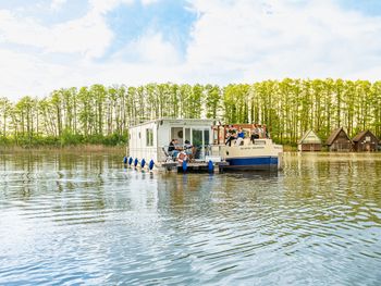4 Tage Hausboot Angelurlaub an der Müritz