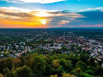 Bild 16 von 27