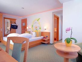 4 Tage Alpenluft im Schweizer Samnaun Dorf