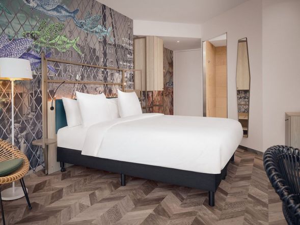 Doppelzimmer STANDARD mit zwei Einzelbetten und Meerblick