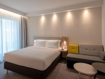 2 Tage mit Frühstück im Holiday Inn Express Munich