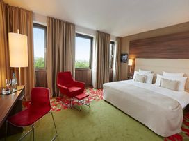 4 Tage Kurzurlaub mit Frühstück im Melia Düsseldorf
