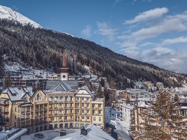 2 Tage Kurzurlaub mit Frühstück im Hotel Joseph's House in Davos, Graubünden inkl. Frühstück