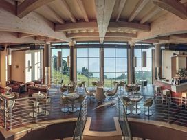 Genuss & Panorama – Willkommen im Brenta Dolomites