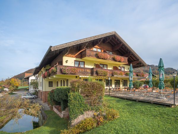 7 Tage Wellnessauszeit & Thermenbesuch im Chiemgau in Ruhpolding, Bayern inkl. Halbpension