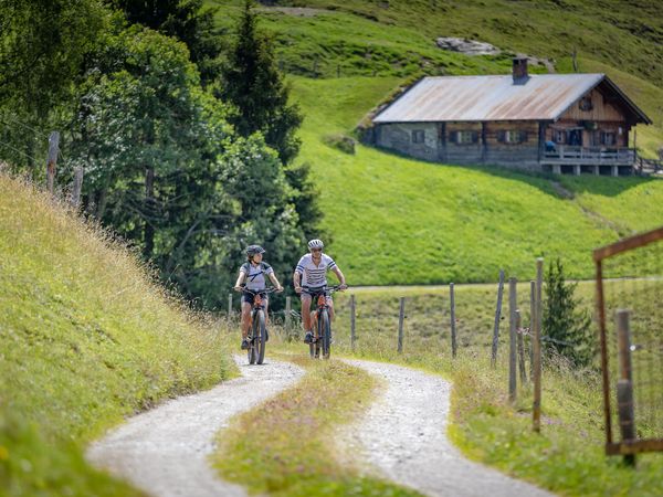 4 Tage Kuschelzeit mit Wellness & HP im Zillertal in Aschau im Zillertal, Tirol inkl. Halbpension