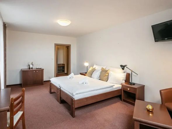Doppelzimmer SUPERIOR mit Balkon