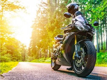 Motorradtour Thüringen ab, bis Victor's Gera