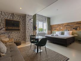 6 Tage im Leonardo Hotel Vinkeveen 