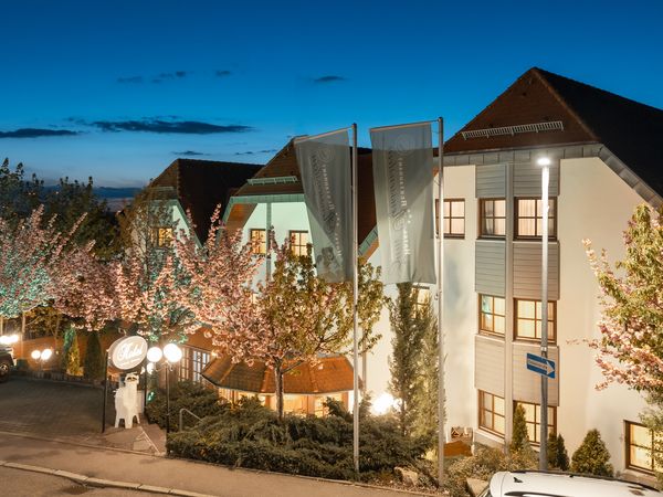 3 Tage bei Stuttgart: Wohlfühlhotel inkl. Therme & HP in Böblingen, Baden-Württemberg inkl. Halbpension