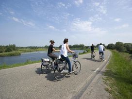 7 Tage Entspannung am Flussufer der Maas